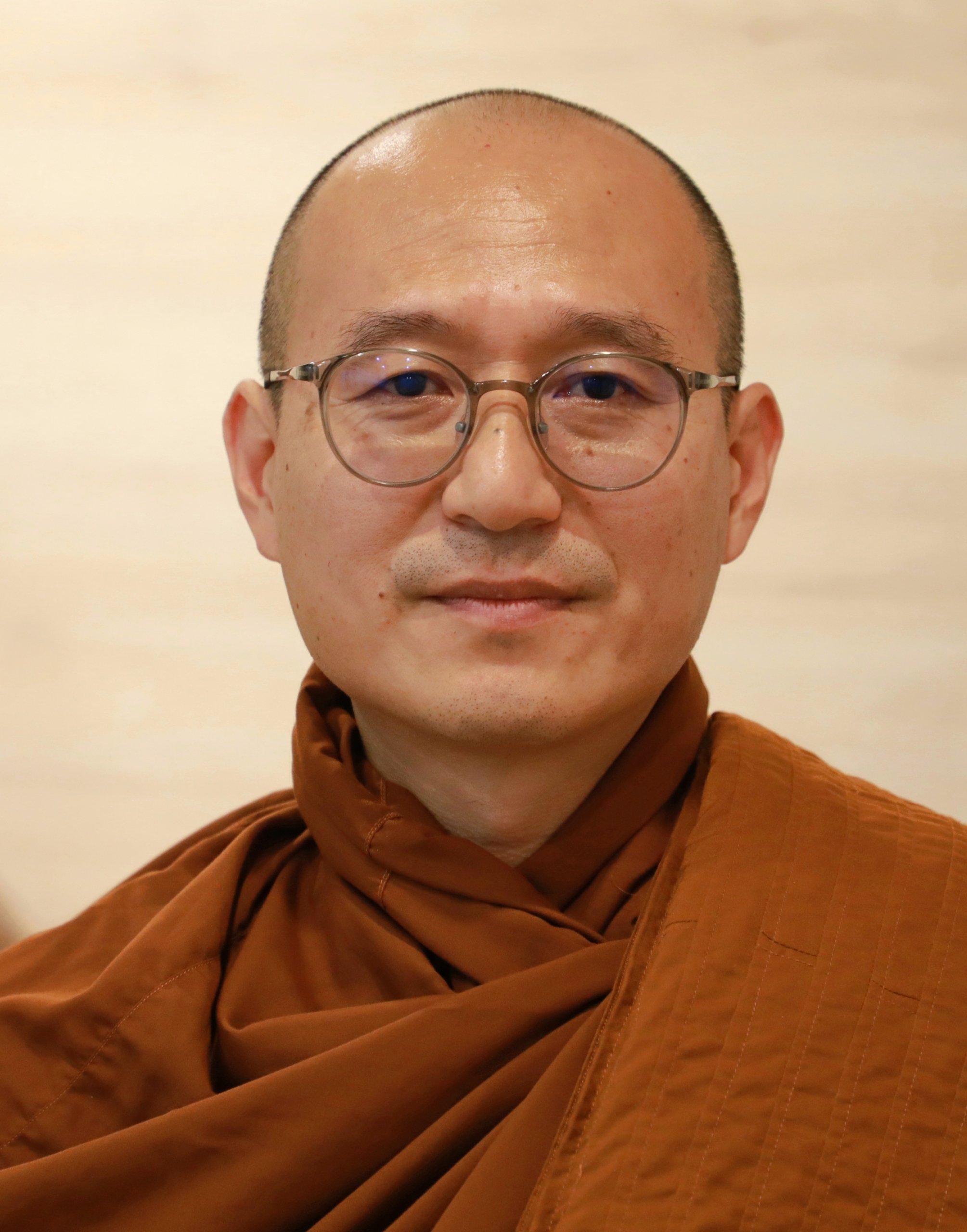 Venerable Dhīravaṃsa